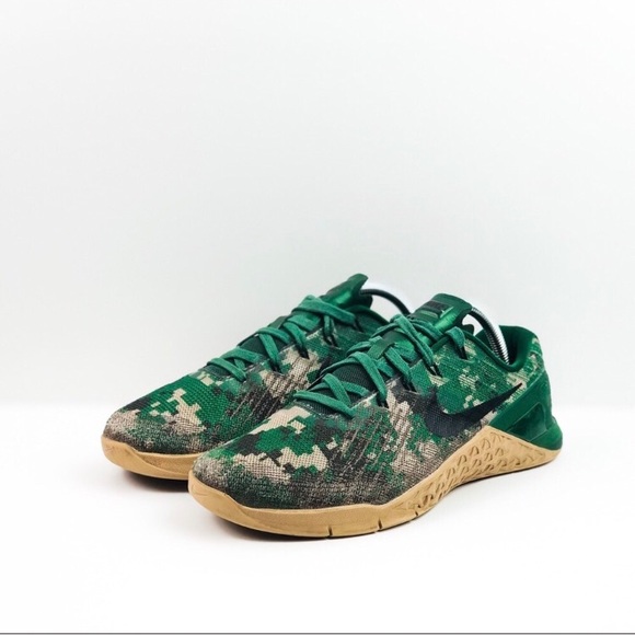 nike metcon green camo